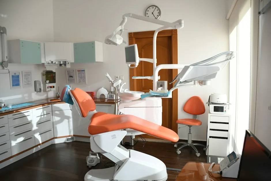 Best Dentist in Paharia, Varanasi: Complete Guide to Dental Treatment